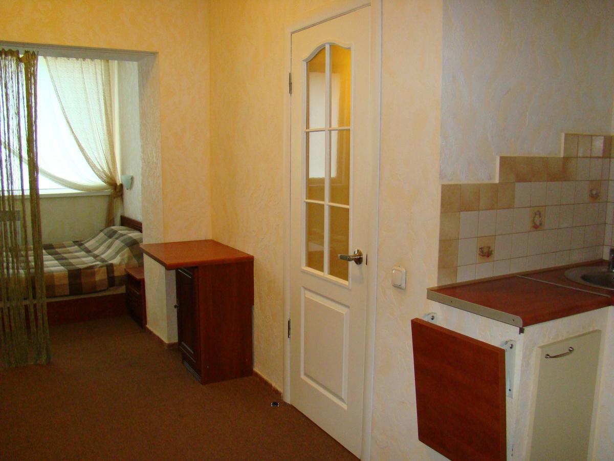 Mini-Hotel In Odessa Yard Eksteriør bilde